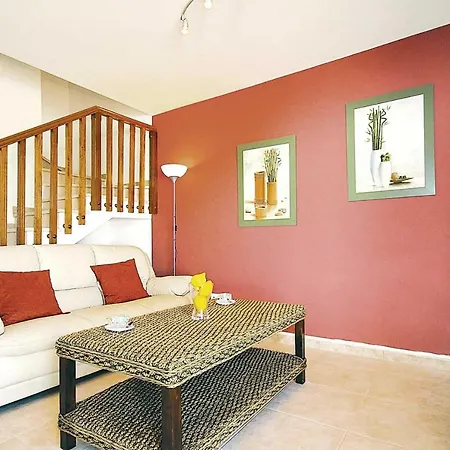 Villa Playa Blanca Sleeps 6 Air Con Wifi