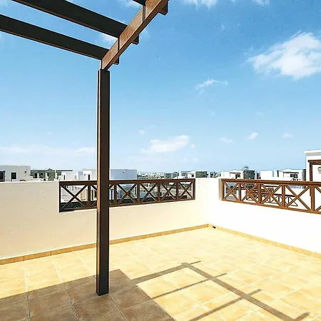Playa Blanca Sleeps 6 Air Con Wifi Villa *